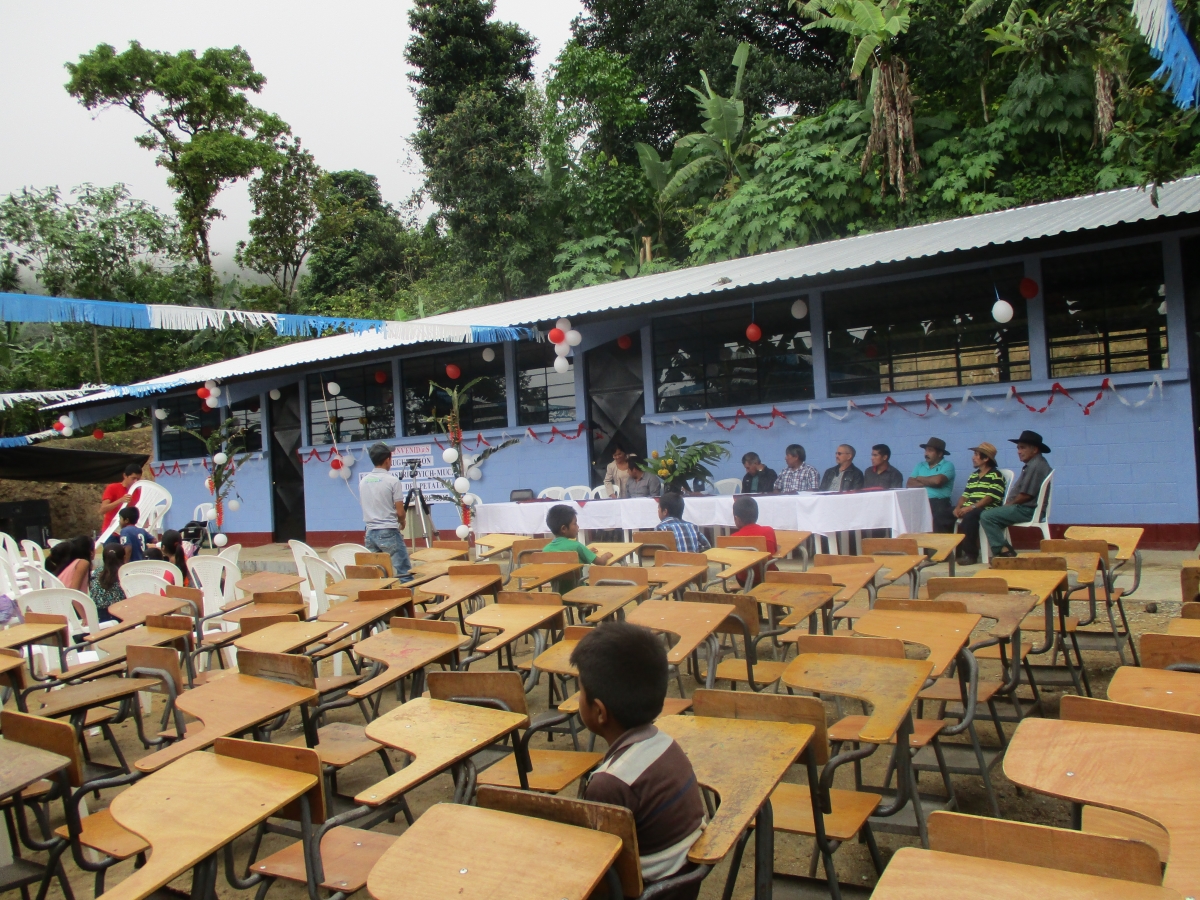 CONSTRUCCIÓN ESCUELA PRIMARIA (DOS AULAS, COCINA, BODEGA Y BAÑOS) CASERÍO IXMUK, PETATÁN, HUEHUETENANGO.